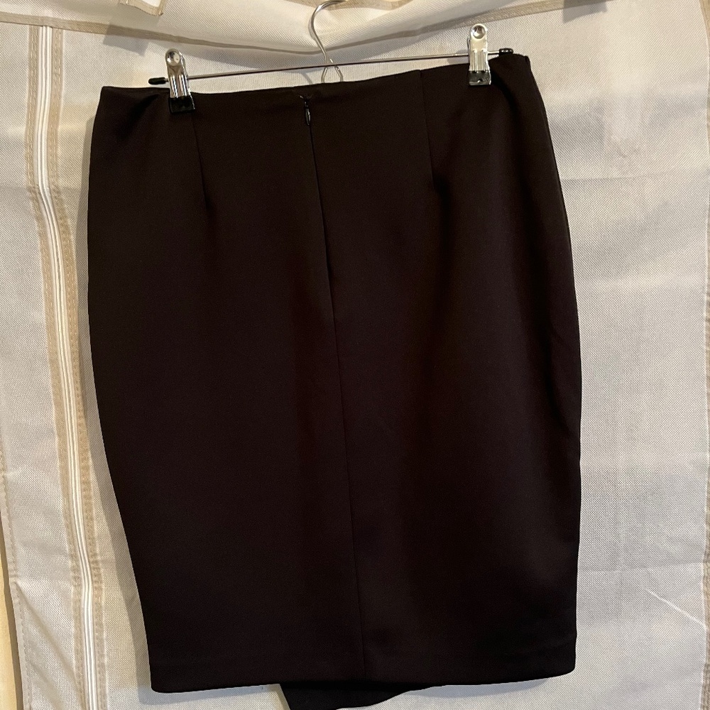 Black Calvin Klein pencil skirt